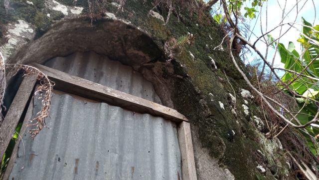 Pintu tempat pembuatan Kalero di Koloncucu, Toboleu, Ternate Utara, Maluku Utara. Foto: Rizal Syam/Cermat