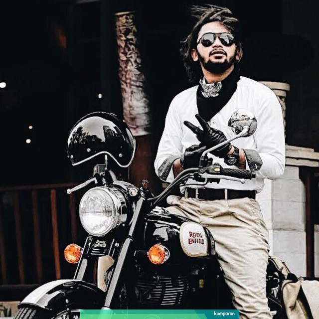 Alfie Alfandy, pesinetron yang juga founder Bikers Dakwah. Foto: Instagram/@alfiealfandy