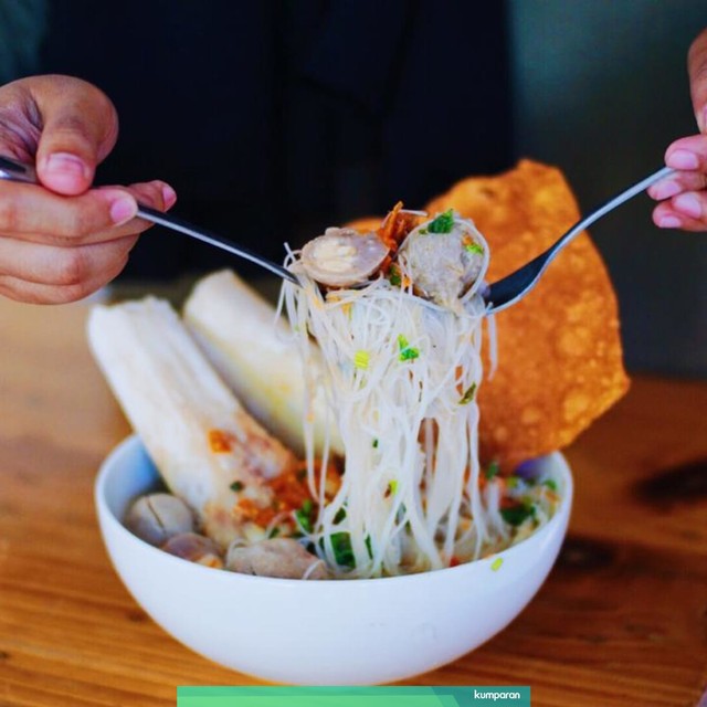 Bakso tulang sumsum - 2 Nyonya Foto: Mela Nurhidayati Syamsiyah/Kumparan