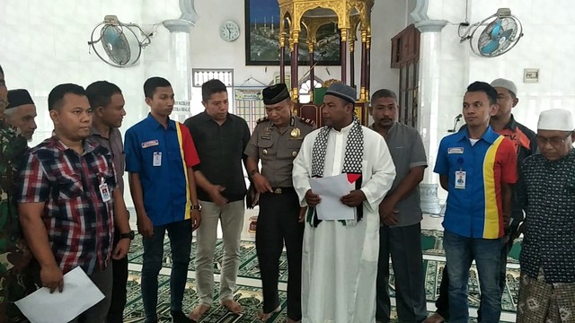 Pria yang mengamuk di minimarket di Aceh menyampaikan permohonan maaf. Foto: Dok. Istimewa