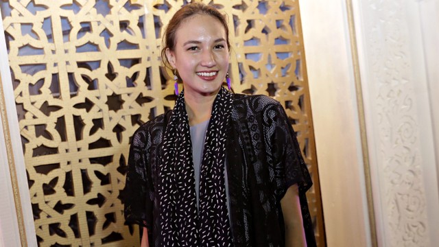 Artis Nadine Chandrawinata saat hadir di acara launching salah satu produk di kawasan Patiunus, Kebayoran Baru, Jakarta, Senin, (13/5/2019). Foto: Ronny/Kumparan