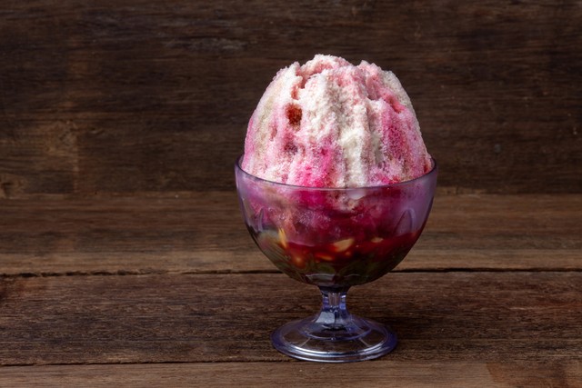 Ilustrasi Es Campur Foto: Shutterstock/EYJAN