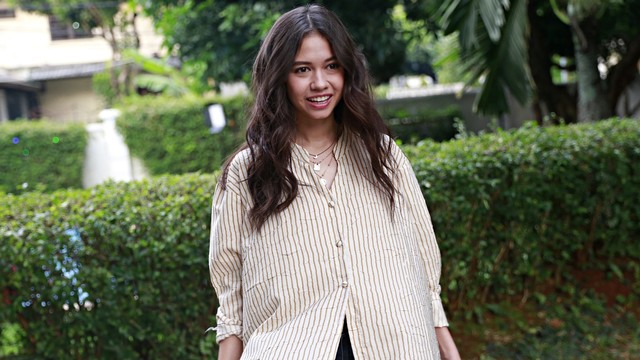 Artis Yuki Kato saat menghadiri acara buka puasa bersama di kawasan Lebak Bulus. Foto: Ronny