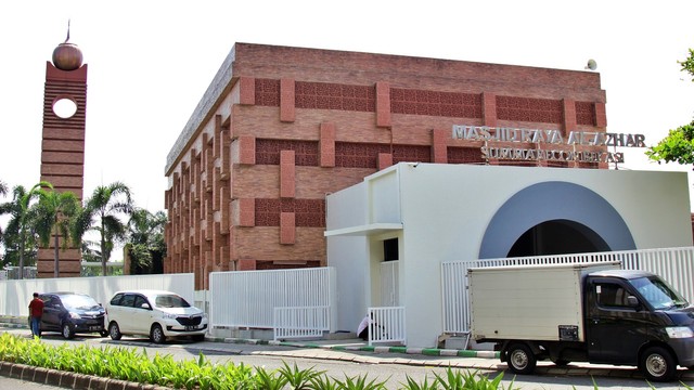 Masjid Arsitektur Berbentuk Kabah Foto: Helmi Afandi Abdullah/kumparan