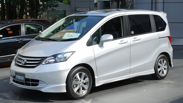 Honda Freed generasi pertama Foto: dok. Wikimedia