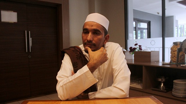 Ketua Umum FPI, Sobri Lubis. Foto: Faisal Rahman/kumparan