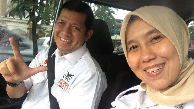 Ani Hasibuan (kanan) dokter yang mengkritisi kematian petugas KPPS. Foto: instagram @anihasibuan1974