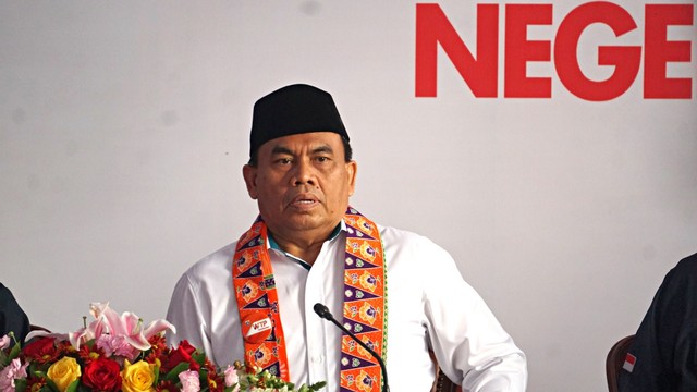 Sekretaris Daerah DKI Jakarta, Saefullah saat menjawab pertanyaan awak media. Foto: Nugroho Sejati/kumparan