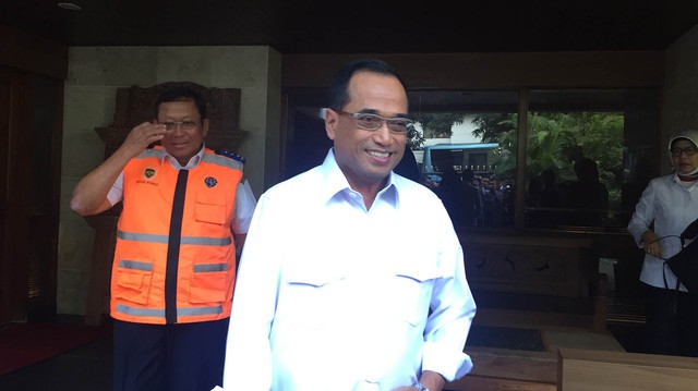 Filmlarda yalangoch holda paydo bolgan aktrisalar Rus ayol jinsiy aloqa video