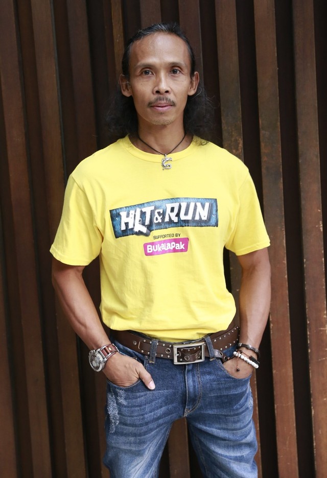 Aktor laga Yayan Ruhian saat buka puasa bersama dengan pemain film Hit n Run di Kebayoran Baru, Jakarta, Senin, (20/5/2019). Foto: Ronny