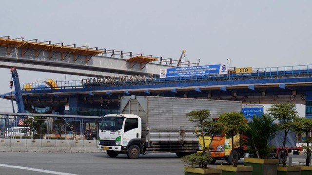 Gardu tol Cikarang Utama Foto: Aditya Pratama Niagara/kumparan