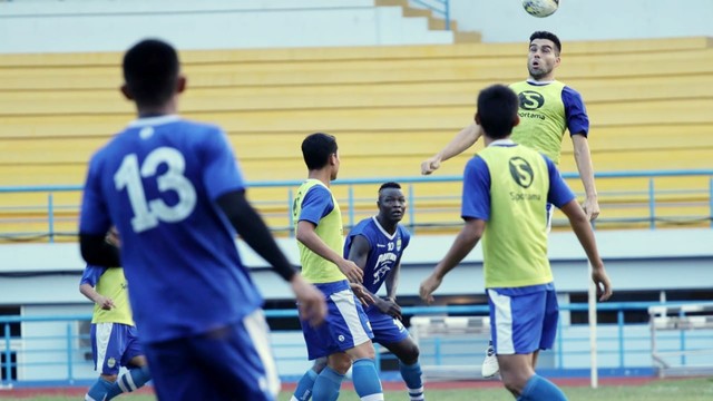 Suasana latihan Persib Bandung. Foto: Sandy Firdaus/kumparan