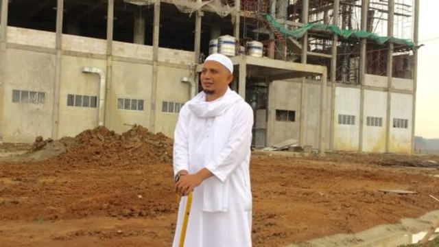 Ustaz Arifin Ilham. Foto: Instagram @kh_m_arifin_ilham