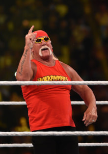 Aktor Hulk Hogan dalam acara World Wrestling Entertainment (WWE). Foto: AFP/Fayez Nureldine