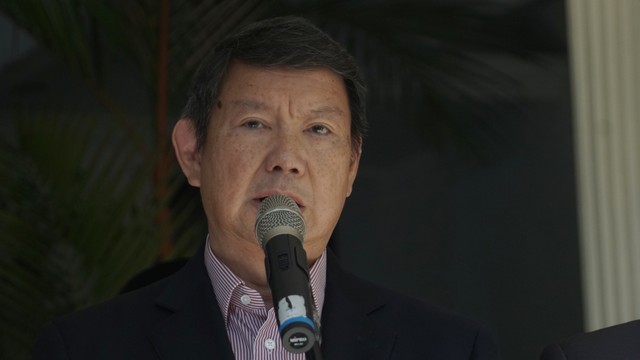 Hashim Djojohadikusumo, adik Prabowo, memberikan keterangan pers di Kertanegara, Jakarta pada Pemilu 2019. Foto: Fanny Kusumawardhani/kumparan