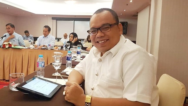 Mustofa Nahrawardaya. Foto: Instagram @akuntofa