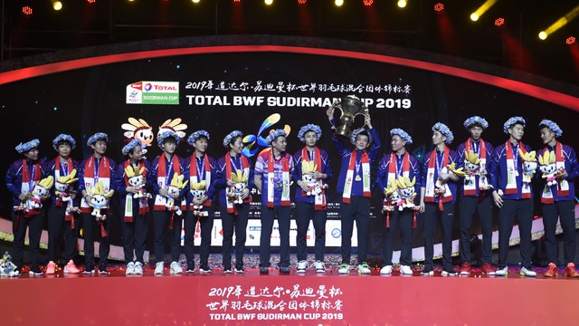 Tim China menjuarai Piala Sudirman 2019 usai kalahkan Jepang 3-0. Foto: Wang Zhao/AFP