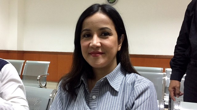 Andi Soraya di persidangan Steve Emmanuel. Foto: Giovanni/kumparan