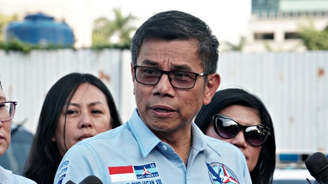 Sekjen Partai Demokrat, Hinca Panjaitan. Foto: Iqbal Firdaus/kumparan
