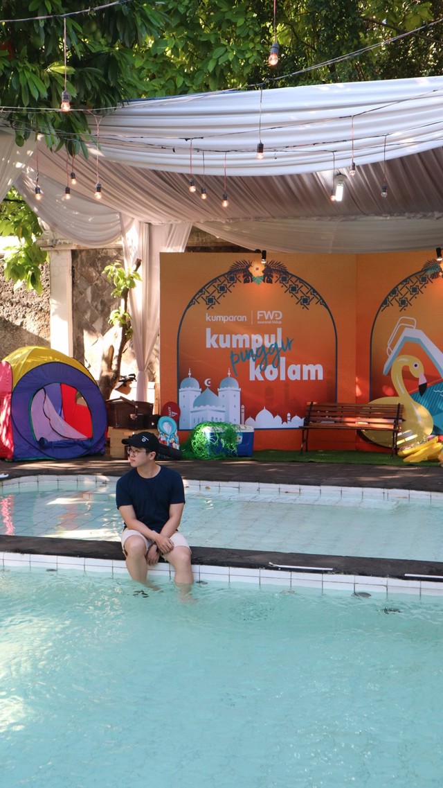 BATAL di Pinggir Kolam