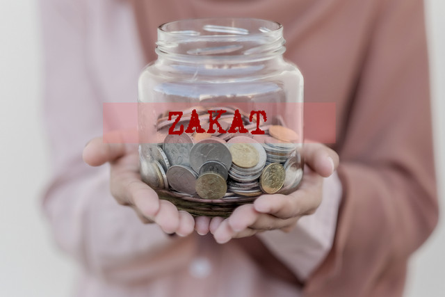 Ilustrasi zakat. Foto: Shutterstock