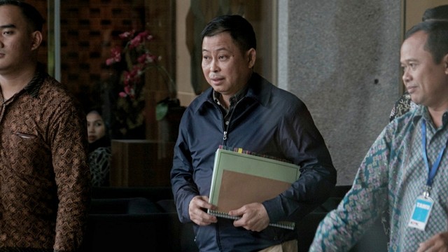 Menteri ESDM, Ignasius Jonan usai penuhi panggilan penyidik KPK. Foto: Irfan Adi Saputra/kumparan