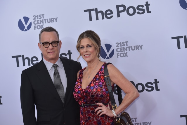Tom Hanks dan Rita Wilson. Foto: AFP/Mandel Ngan