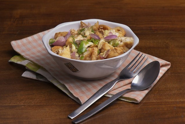 Resep Tahu Gejrot yang Rasanya Memikat Lidah. Foto: Dok. Eat & Eat