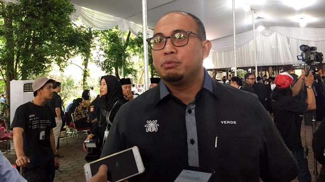 Andre Rosiade di Rumah Duka Ani Yudhoyono di Cikeas Foto: Ferry Fadhlurrahman/kumparan