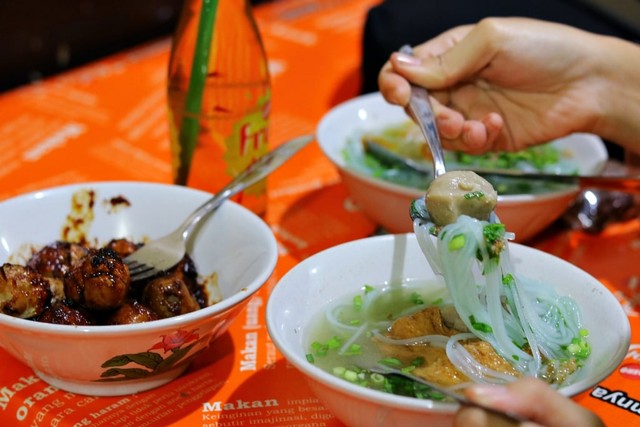 Bakso adalah kuliner favorit di Kota Malang (Foto: Fery Arifian)
