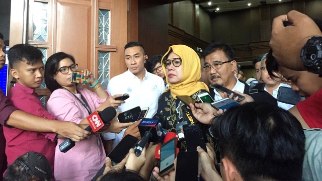Eks Dirut Pertamina, Karen Agustiawan usai divonis hakim 8 tahun penjara. Foto: Muhammad Lutfan Dharmawan/kumparan