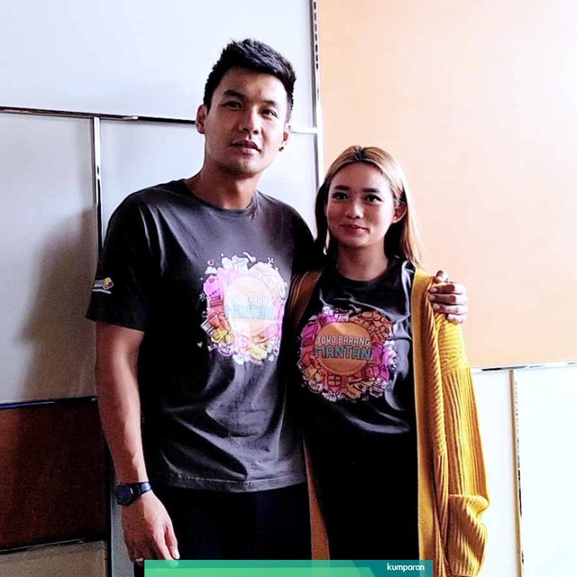 Fendy Chow dan Stella Cornelia di kawasan Kebon Sirih, Jakarta Pusat, Rabu (12/6). Foto: Maria Gabrielle Putrinda/kumparan