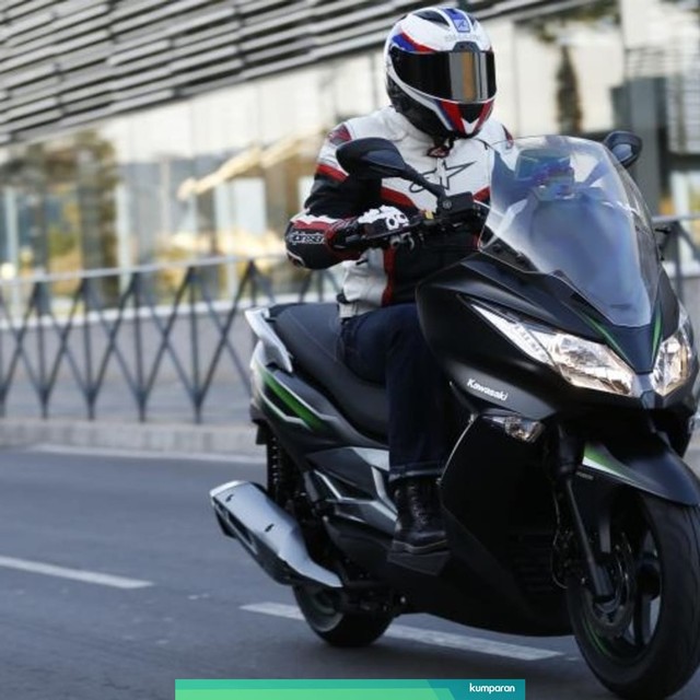 Kawasaki J125 Foto: dok. Visordown