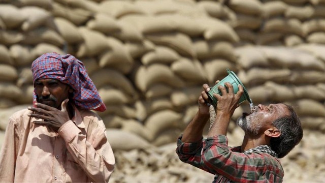 Gelombang panas di India. Foto: Ajay Verma via Reuters