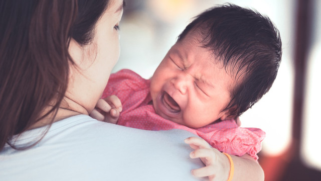 ilustrasi bayi menangis karena kepanasan Foto: Shutterstock