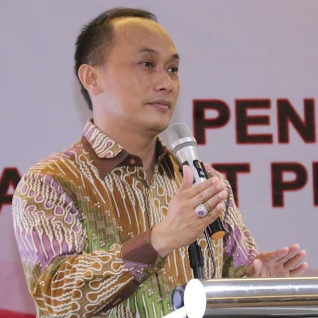 Dirjen Dukcapil Kemendagri, Zudan Arif Fakrullah. Foto: Instagram @zudanarifofficial