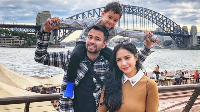 Raffi Ahmad dan keluarga liburan ke Sydney, Australia. Foto: Instagram @raffinagita1717