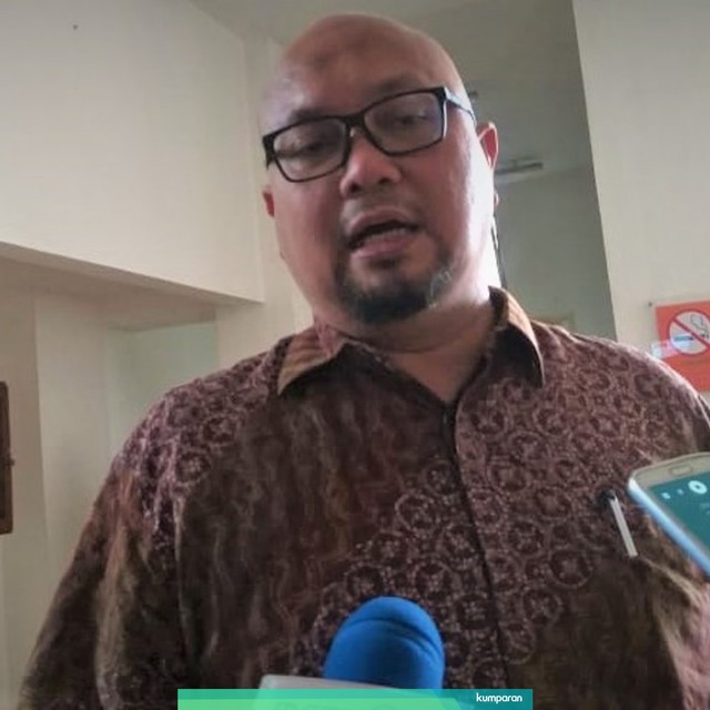 Komisioner KPU Ilham Saputra. Foto: Fadjar Hadi/kumparan