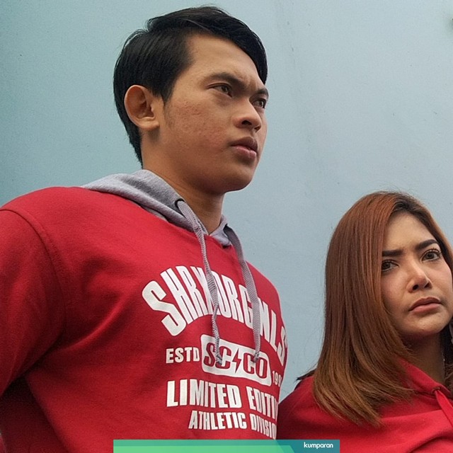 Irma Darmawangsa dan Irfan Sbaztian. Foto: Maria Gabrielle Putrinda/kumparan