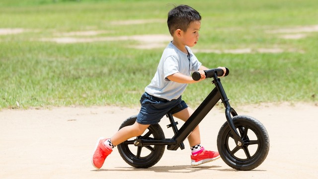 Ilustrasi balance bike. Foto: Shutterstock