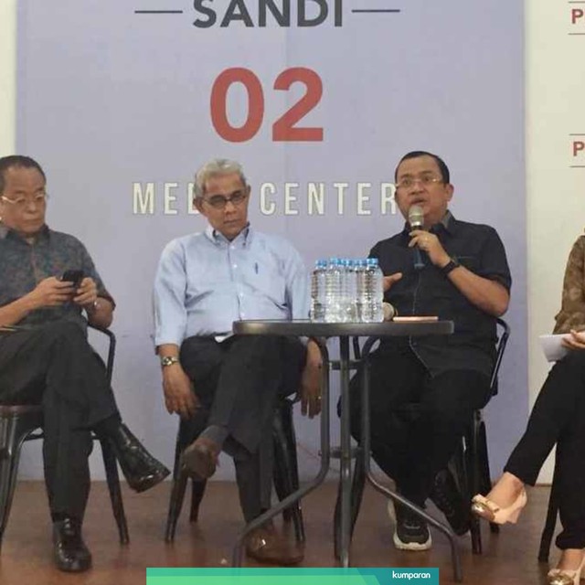 Diskusi terkait perlindungan saksi di MK oleh kubu paslon 02 di Media Center Prabowo-Sandi. Foto: Muhammad Lutfan Dharmawan/kumparan