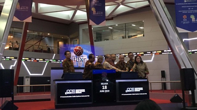 PT Communication Cable Systems Indonesia di Pencatatan Penawaran Umum Perdana Saham di Bursa Efek Indonesia Foto: Elsa Olivia Karina L Toruan/kumparan