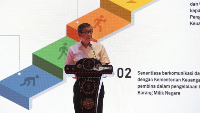 Ilustrasi pengertian jurnal umum. Foto: Jamal Ramadhan/kumparan