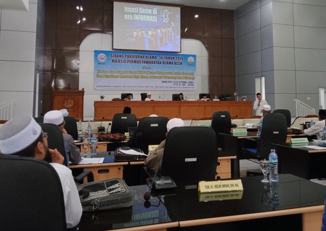 Sidang Paripurna Ulama III tahun 2019 dengan tema Hukum dan Dampak Game PUBG dan Sejenisnya Menurut Fikih Islam, Informasi Teknologi dan Psikologi di Aula Sekretariat MPU Aceh, Banda Aceh. Foto: Dok. MPU Aceh