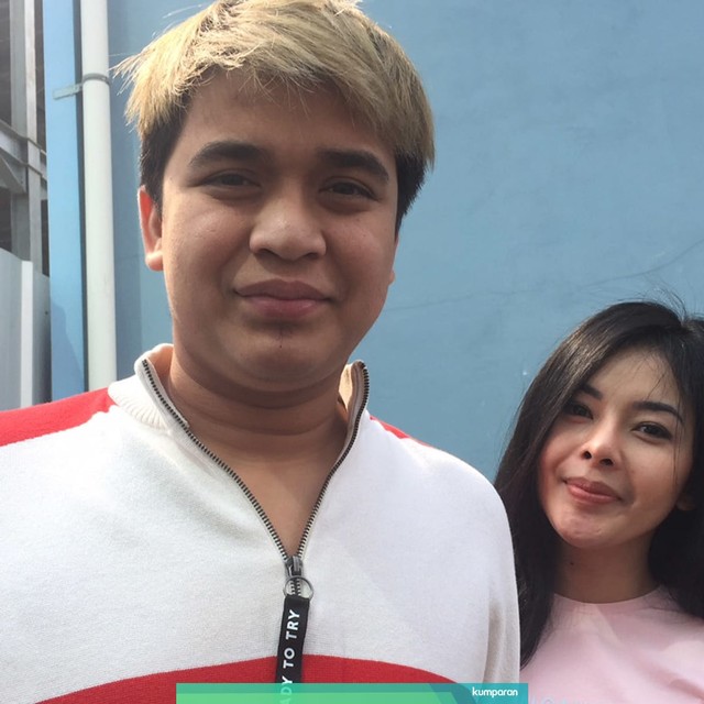 Billy Syahputra dan Elvia Cerolline. Foto: Giovanni/kumparan