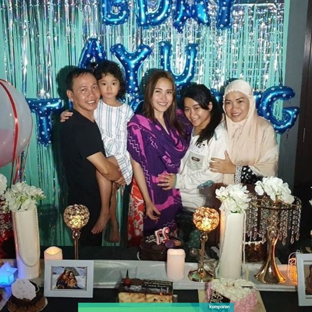 Perayaan ulang tahun Ayu Ting Ting yang ke-27. Foto: Instagram @ayutingting92
