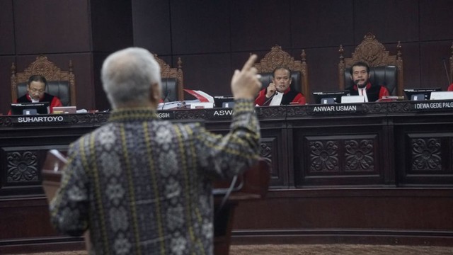 Saksi ahli termohon, Marsudi Wahyu Kisworo pada sidang lanjutan Sengketa Pilpres 2019 di Mahkamah Konstitusi, Jakarta, Kamis (20/6). Foto: Fanny Kusumawardhani/kumparan