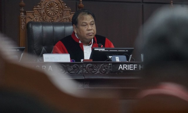 Hakim Mk Arief Hidayat pada saat sidang lanjutan Sengketa Pilpres 2019 di Mahkamah Konstitusi, Jakarta, Jumat (21/6). Foto: Helmi Afandi Abdullah/kumparan