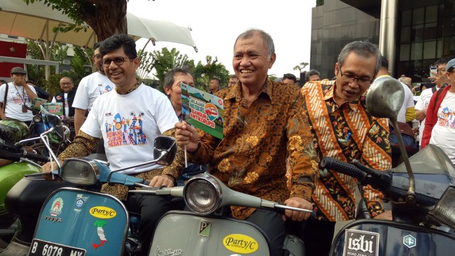 Wakil Ketua KPK, Laode M Syarif (kiri), Ketua KPK, Agus Rahardjo (tengah), dan Wakil Ketua KPK, Alexander Marwata (kanan). Foto: Aprilandika Pratama/kumparan