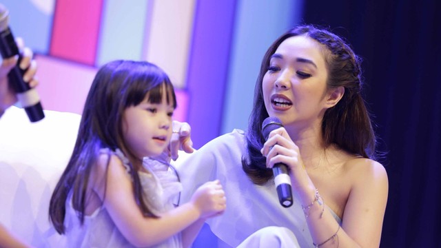 Gisella Anastasia dan Gempi. Foto: Ronny